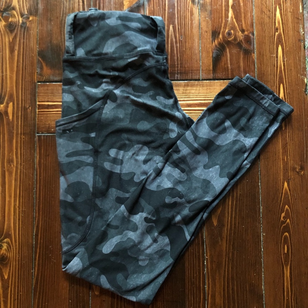 Rogue American Black Camo Tights